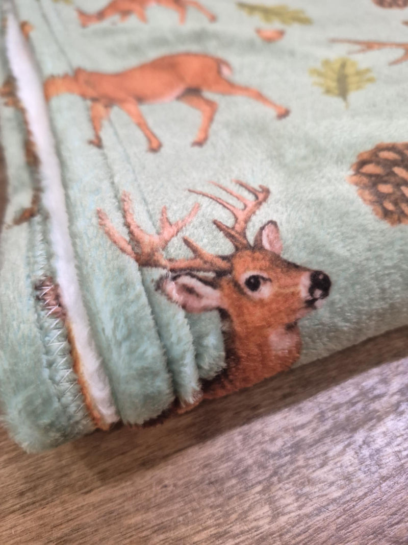 Whitetail Woods Minky Blanket- Green