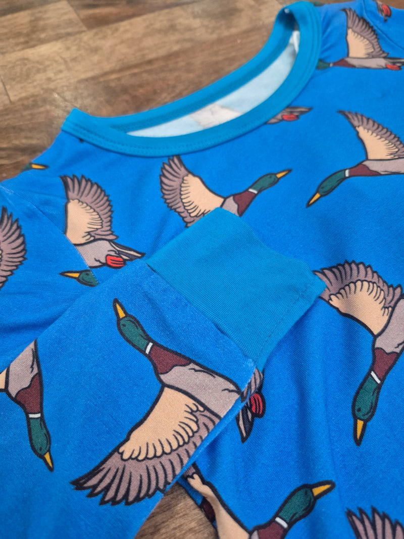 Blue Feathered Bamboo Set