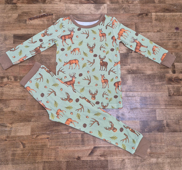 Whitetail Woods Set- Green