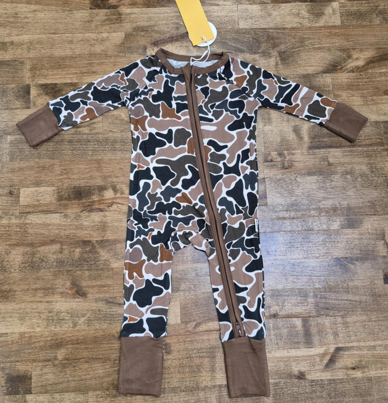Retro Camo Sleeper