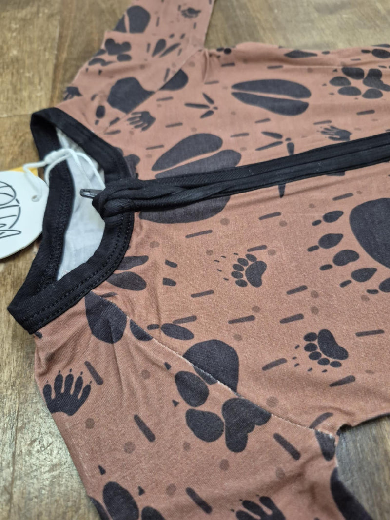 Wild Footprints Sleeper