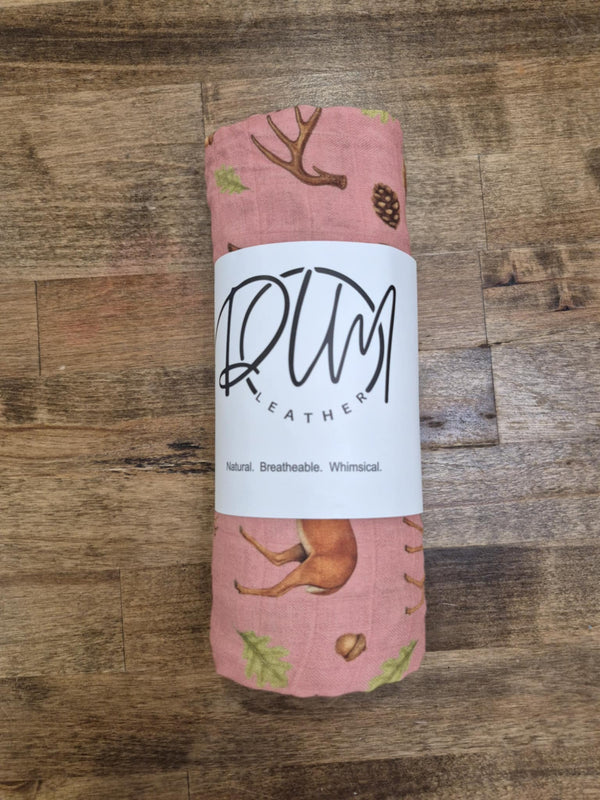 Whitetail Woods Swaddle- Pink