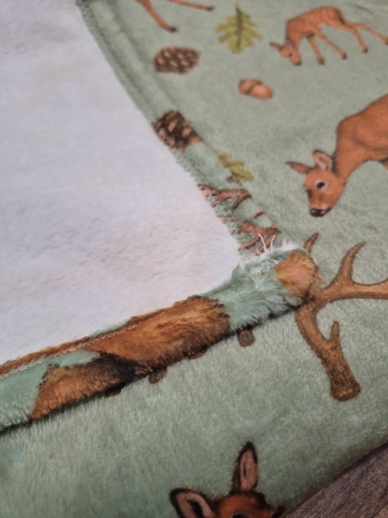 Whitetail Woods Minky Blanket- Green