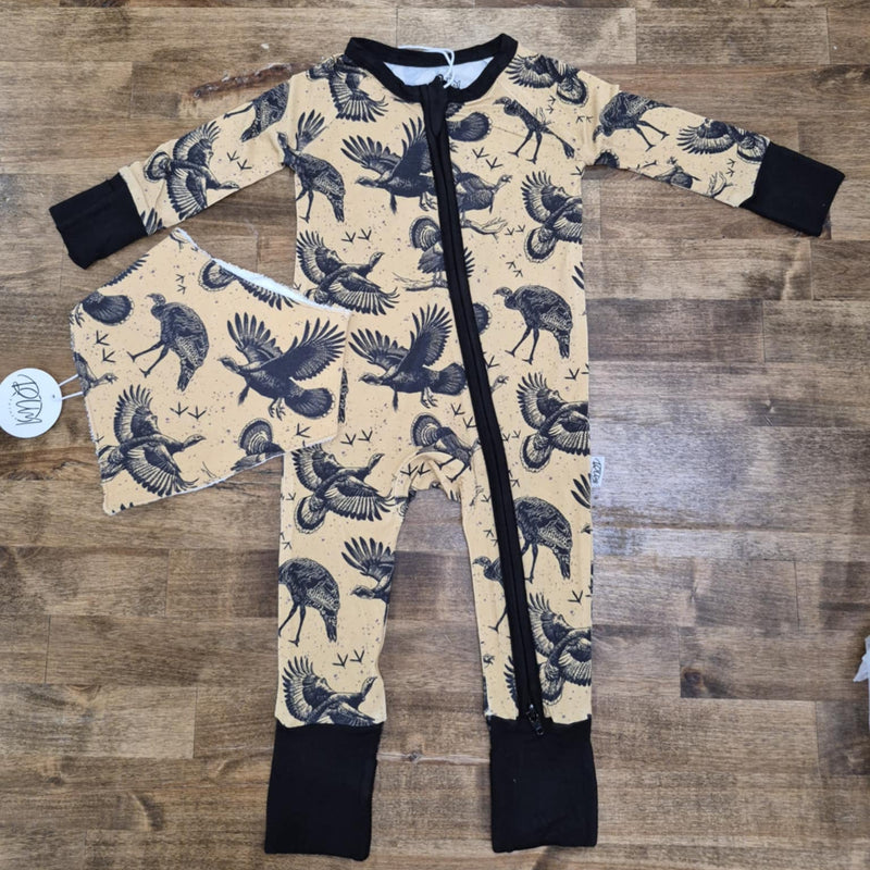 Turkeys in the Wild Bib
