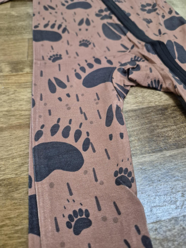 Wild Footprints Sleeper