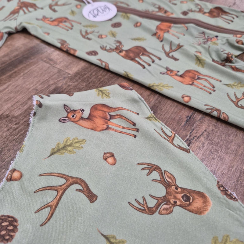 Whitetail Woods Bib- Green